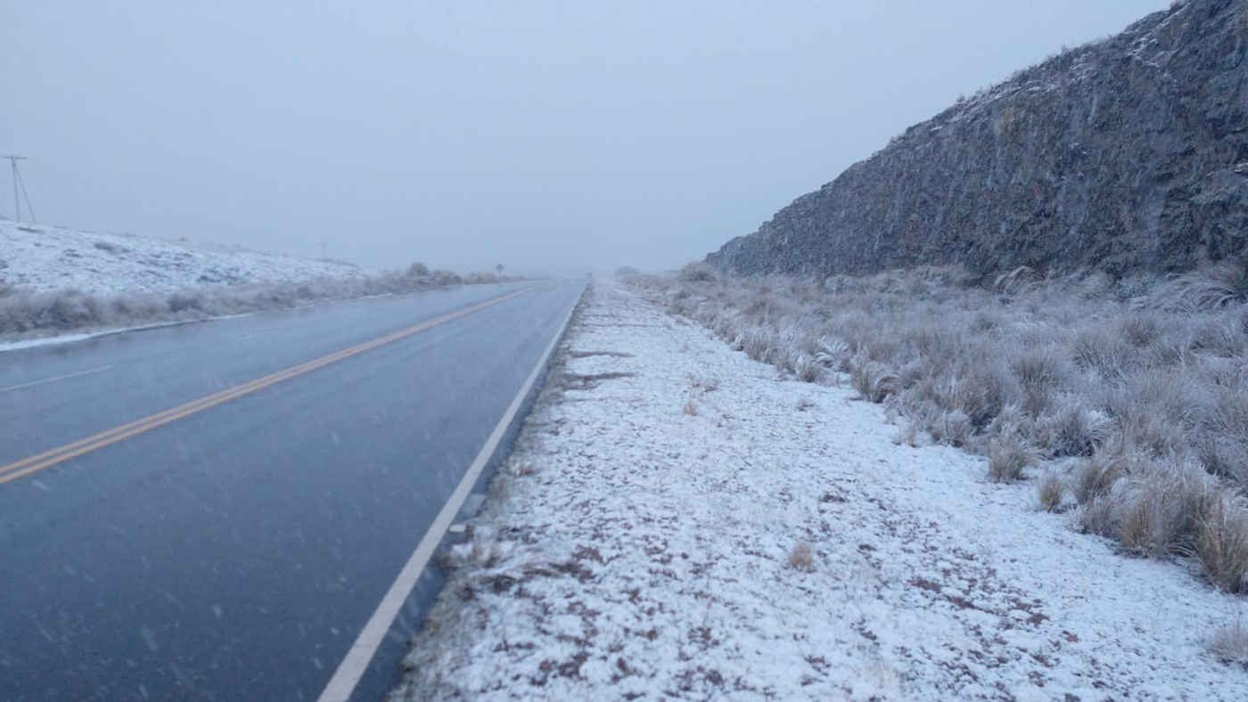 Está nevando no Centro da Argentina