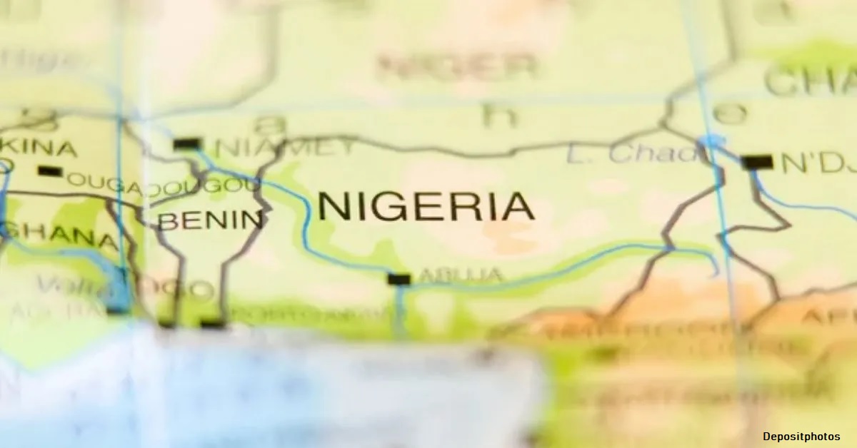 Aí vem o tirano: Proclamações contra a Nigéria, a Samaria moderna - Olasubomi Williams